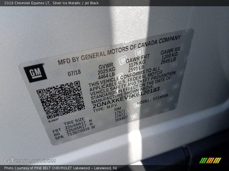 Silver Ice Metallic / Jet Black 2019 Chevrolet Equinox LT