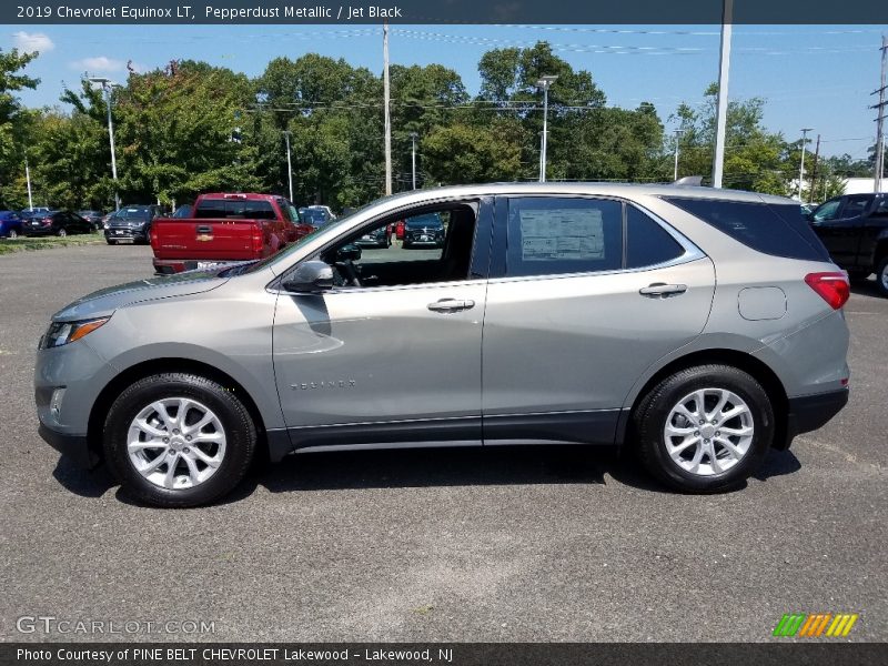 Pepperdust Metallic / Jet Black 2019 Chevrolet Equinox LT
