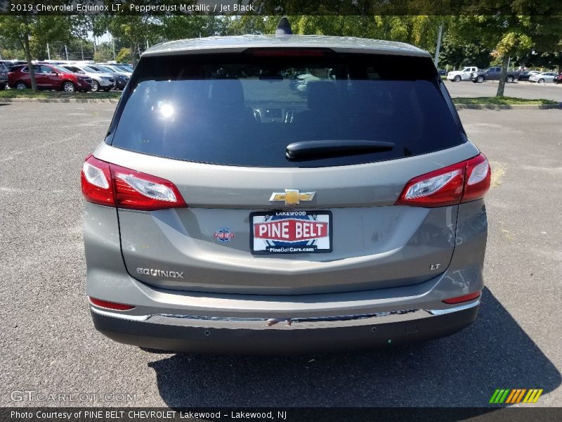 Pepperdust Metallic / Jet Black 2019 Chevrolet Equinox LT