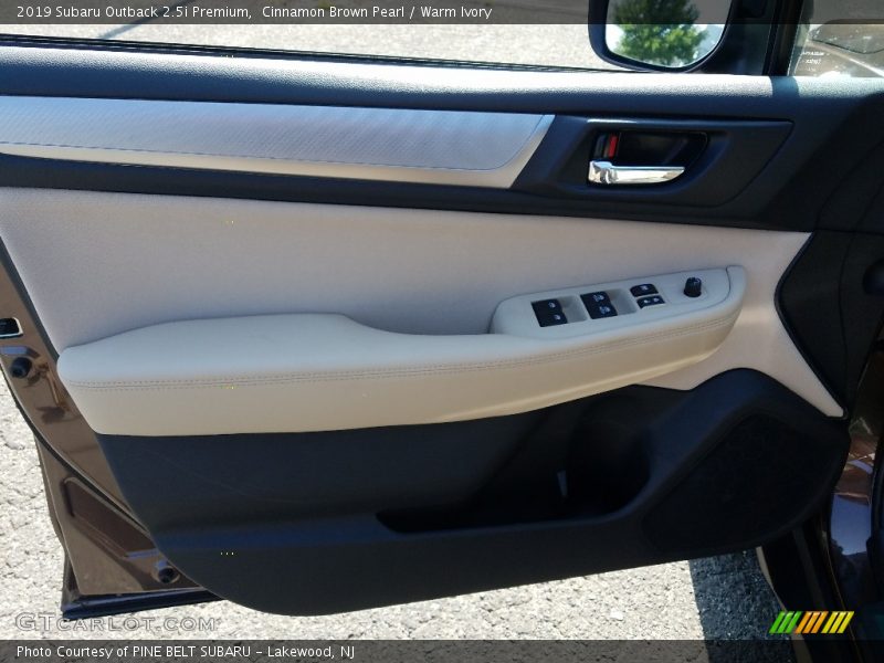 Cinnamon Brown Pearl / Warm Ivory 2019 Subaru Outback 2.5i Premium