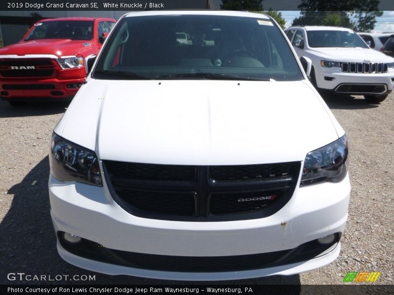 White Knuckle / Black 2019 Dodge Grand Caravan SE