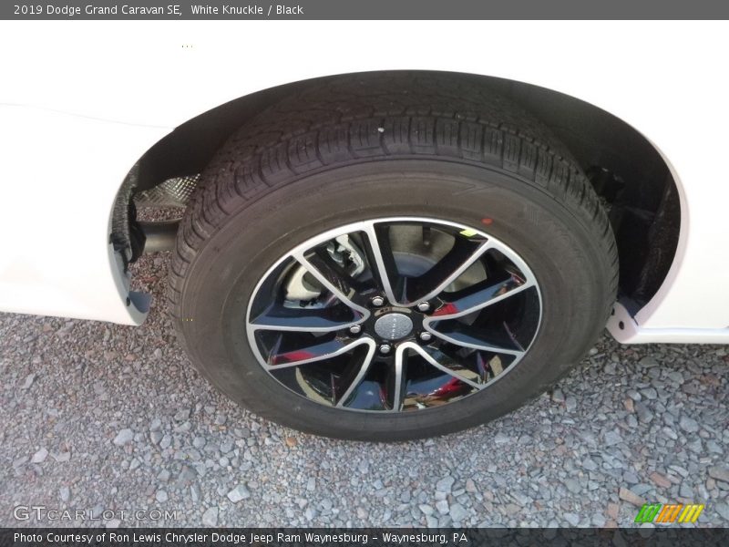 White Knuckle / Black 2019 Dodge Grand Caravan SE