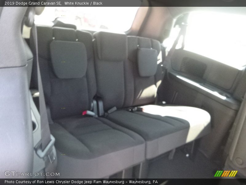 White Knuckle / Black 2019 Dodge Grand Caravan SE