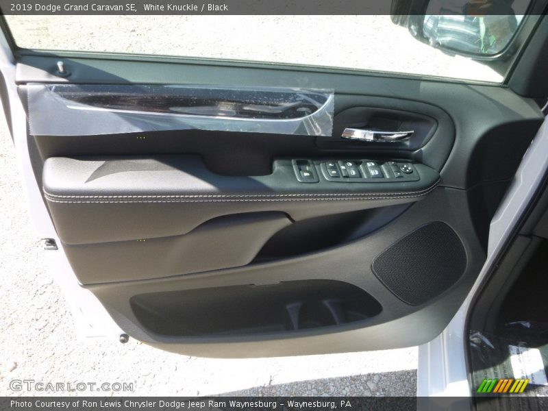 White Knuckle / Black 2019 Dodge Grand Caravan SE