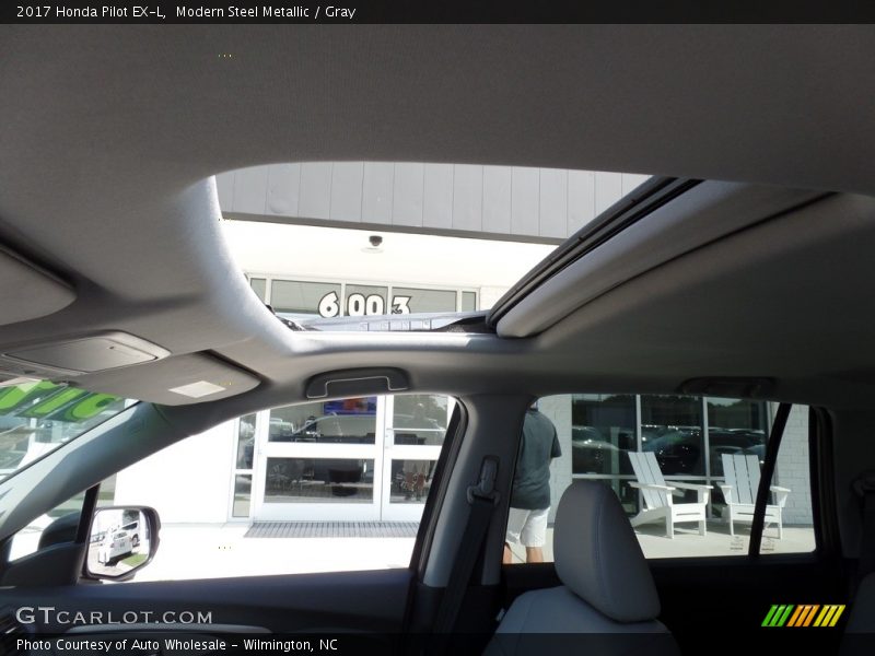 Modern Steel Metallic / Gray 2017 Honda Pilot EX-L