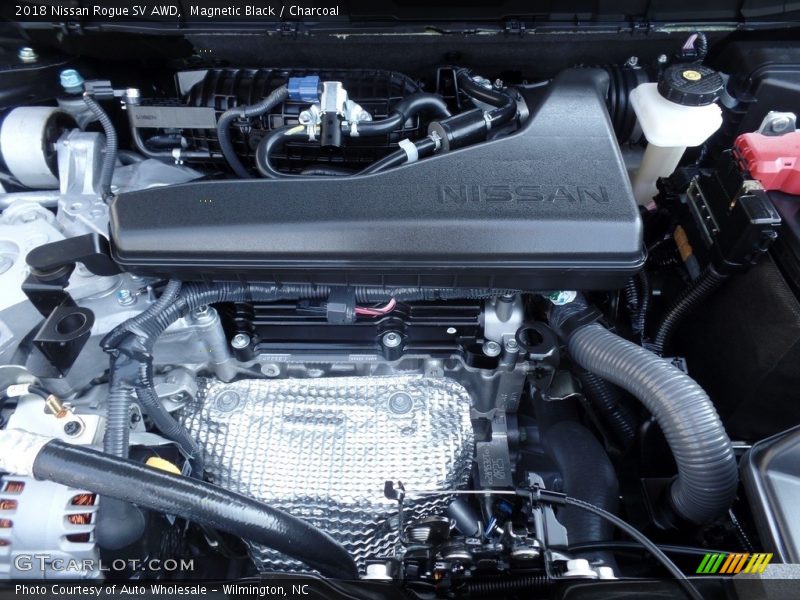 Magnetic Black / Charcoal 2018 Nissan Rogue SV AWD