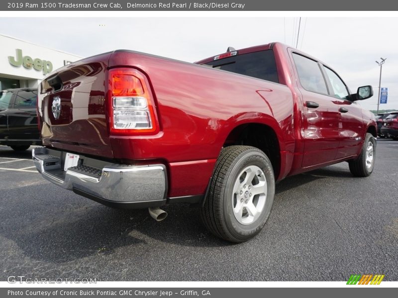 Delmonico Red Pearl / Black/Diesel Gray 2019 Ram 1500 Tradesman Crew Cab