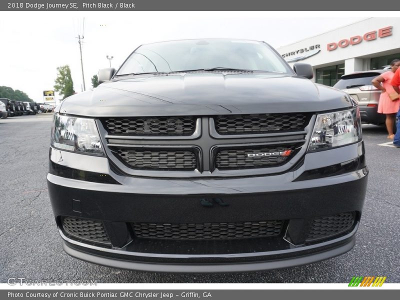 Pitch Black / Black 2018 Dodge Journey SE