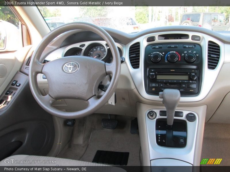 Sonora Gold Metallic / Ivory Beige 2006 Toyota Highlander Sport 4WD