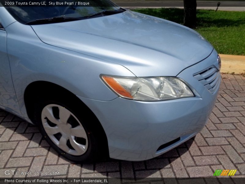 Sky Blue Pearl / Bisque 2009 Toyota Camry LE