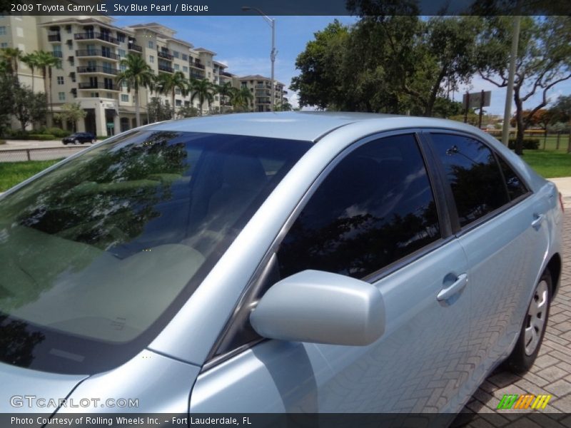 Sky Blue Pearl / Bisque 2009 Toyota Camry LE