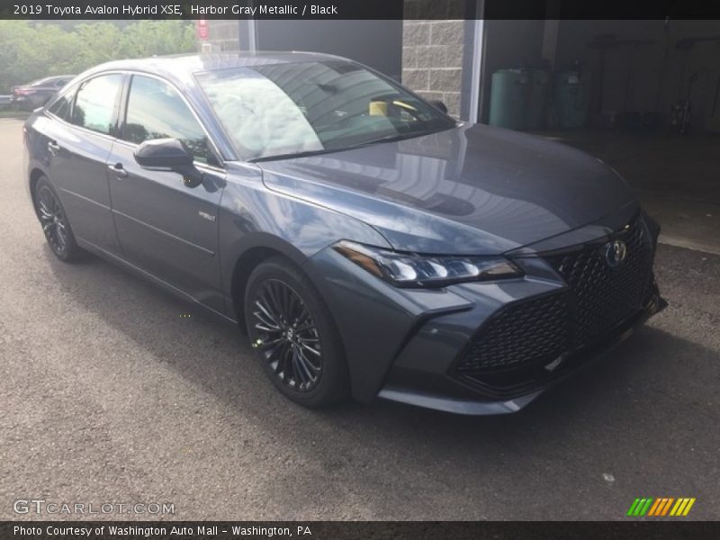 Harbor Gray Metallic / Black 2019 Toyota Avalon Hybrid XSE