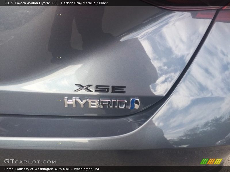 Harbor Gray Metallic / Black 2019 Toyota Avalon Hybrid XSE
