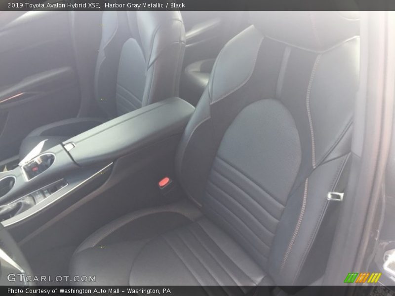 Harbor Gray Metallic / Black 2019 Toyota Avalon Hybrid XSE