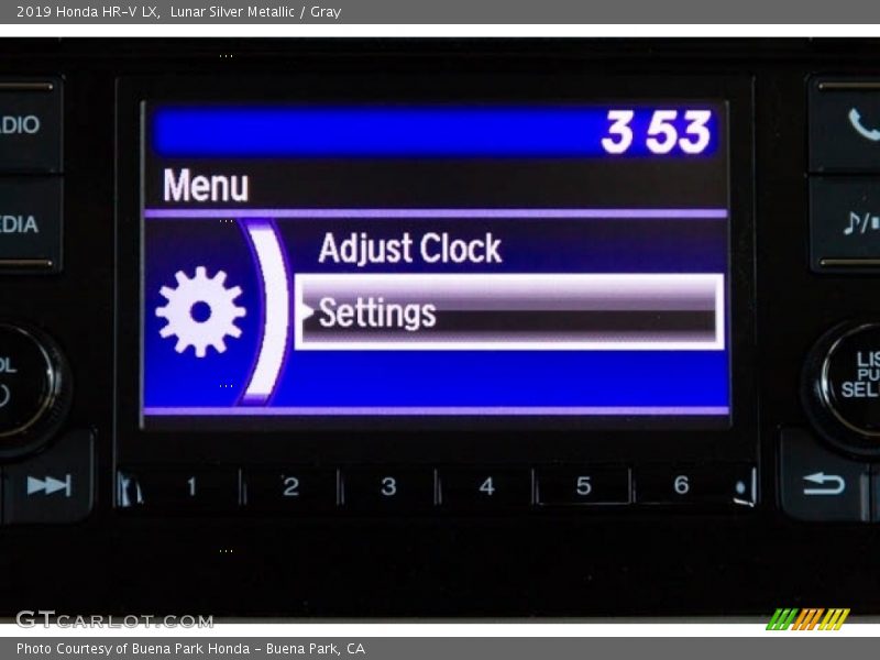Lunar Silver Metallic / Gray 2019 Honda HR-V LX