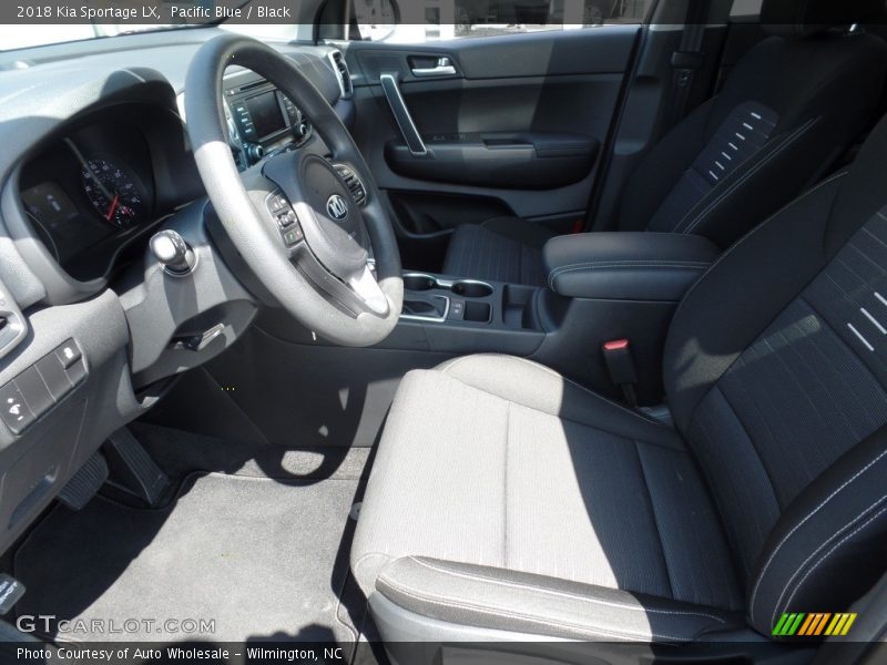 Pacific Blue / Black 2018 Kia Sportage LX