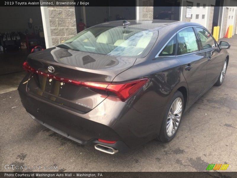 Brownstone / Beige 2019 Toyota Avalon Limited