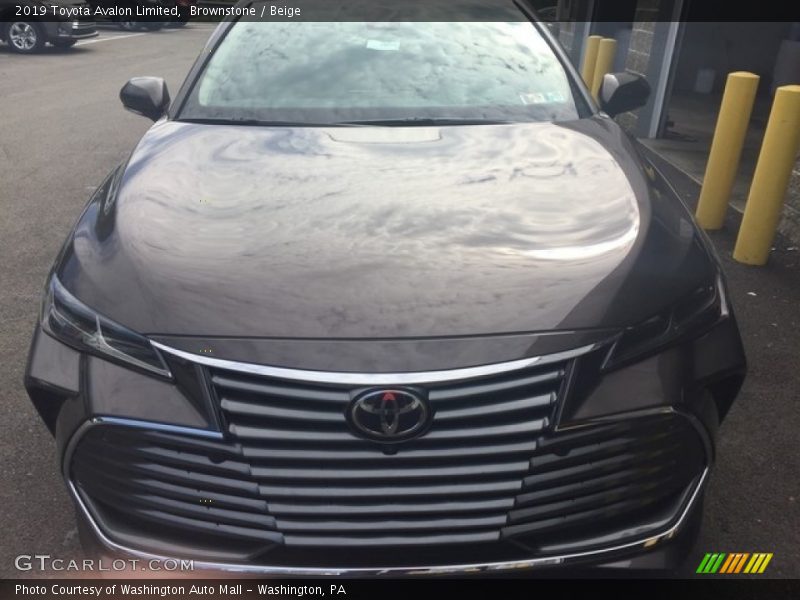 Brownstone / Beige 2019 Toyota Avalon Limited