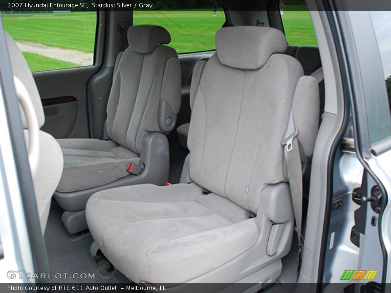 Stardust Silver / Gray 2007 Hyundai Entourage SE