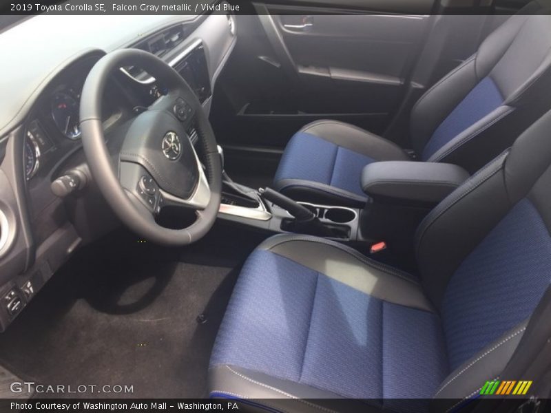 Falcon Gray metallic / Vivid Blue 2019 Toyota Corolla SE