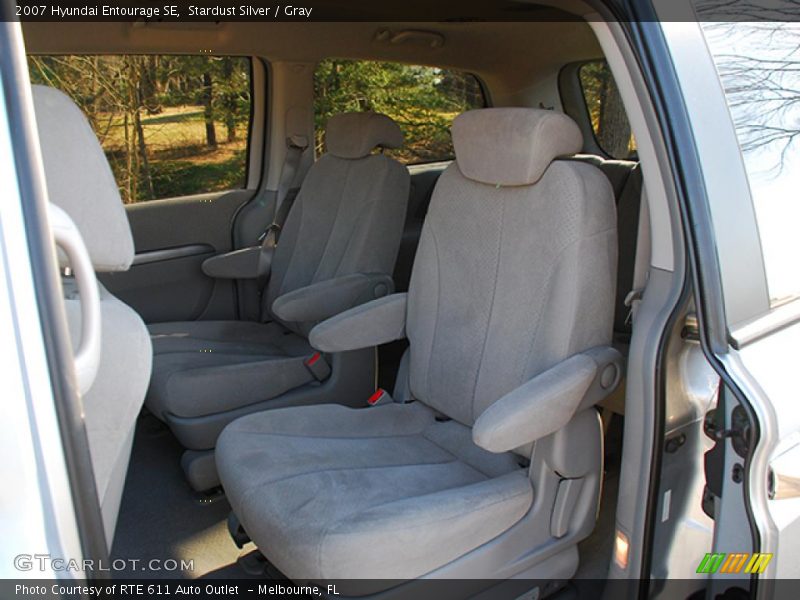Stardust Silver / Gray 2007 Hyundai Entourage SE