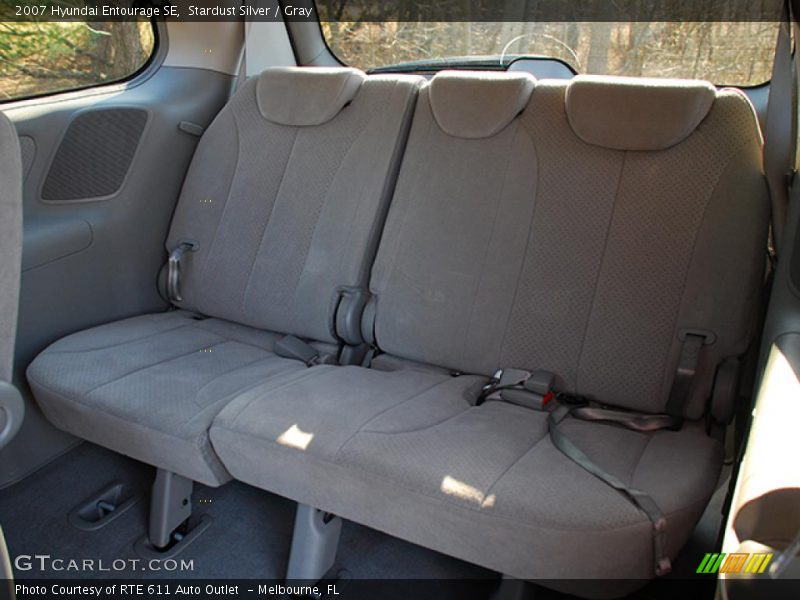 Stardust Silver / Gray 2007 Hyundai Entourage SE