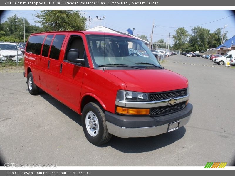 Victory Red / Medium Pewter 2011 Chevrolet Express LT 3500 Extended Passenger Van