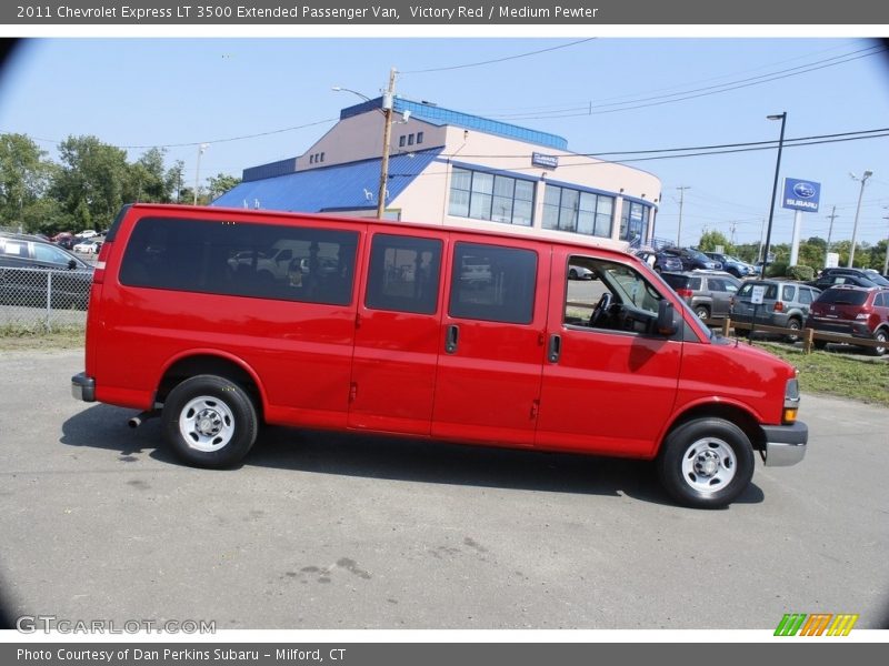 Victory Red / Medium Pewter 2011 Chevrolet Express LT 3500 Extended Passenger Van