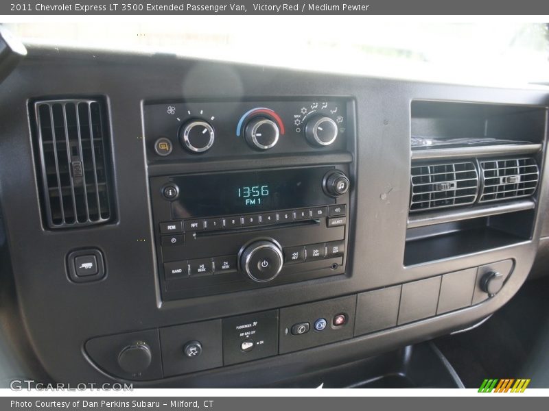 Victory Red / Medium Pewter 2011 Chevrolet Express LT 3500 Extended Passenger Van