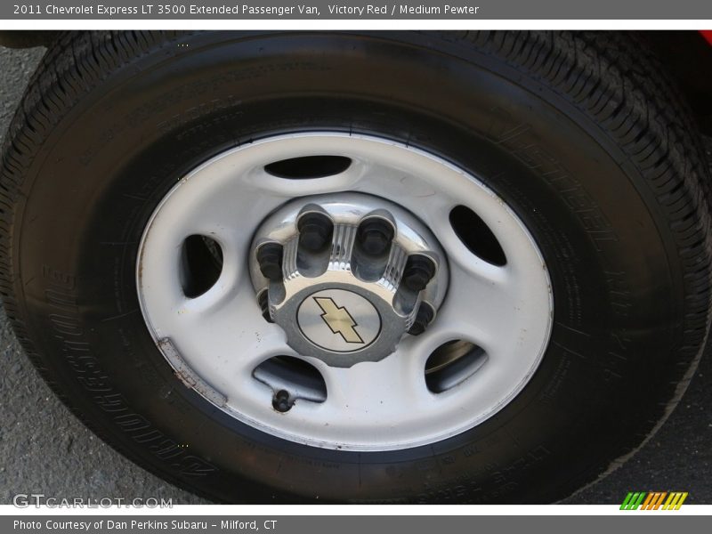 Victory Red / Medium Pewter 2011 Chevrolet Express LT 3500 Extended Passenger Van