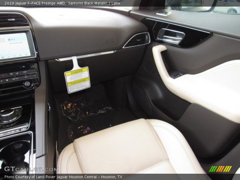Santorini Black Metallic / Latte 2019 Jaguar F-PACE Prestige AWD