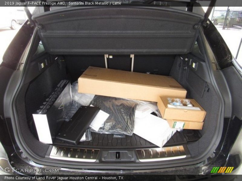 Santorini Black Metallic / Latte 2019 Jaguar F-PACE Prestige AWD