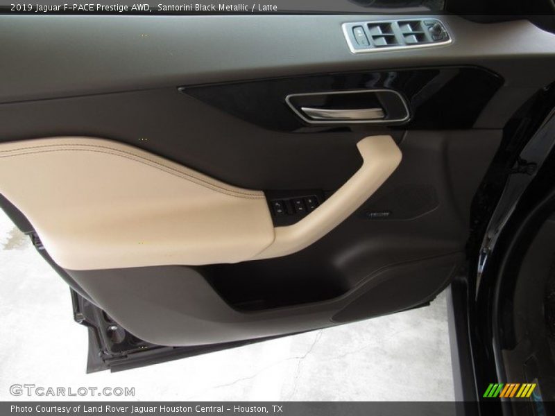 Santorini Black Metallic / Latte 2019 Jaguar F-PACE Prestige AWD