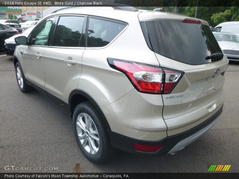 White Gold / Charcoal Black 2018 Ford Escape SE 4WD