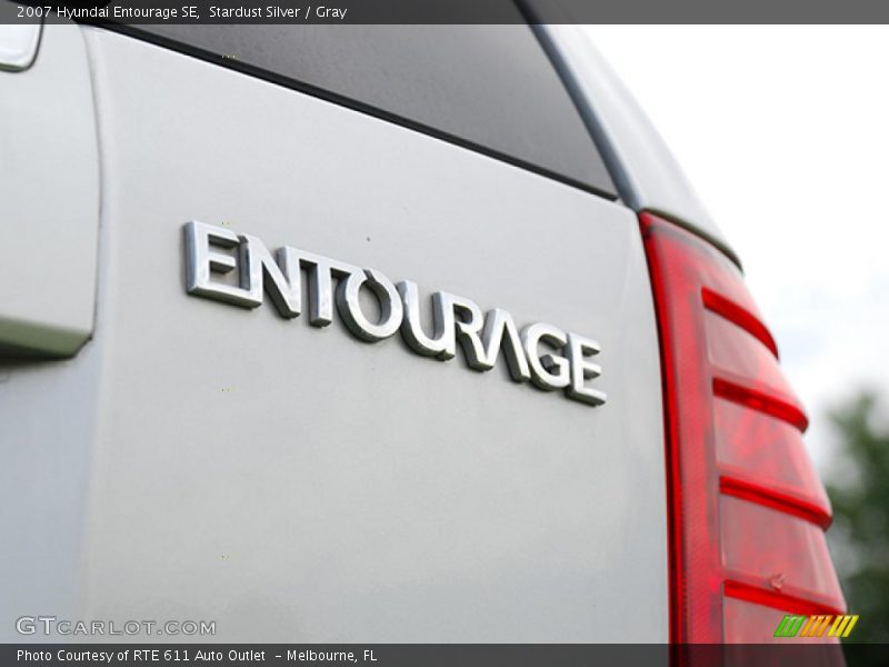 Stardust Silver / Gray 2007 Hyundai Entourage SE
