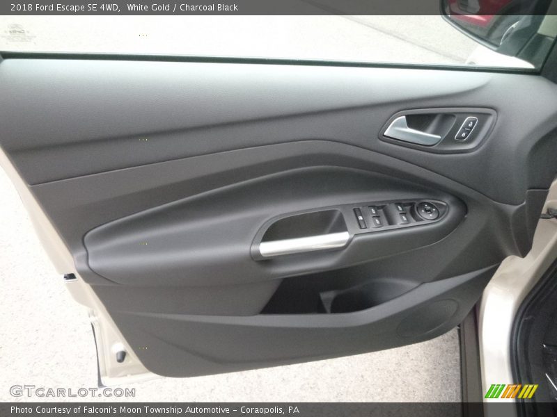 White Gold / Charcoal Black 2018 Ford Escape SE 4WD
