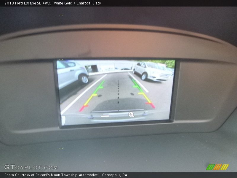 White Gold / Charcoal Black 2018 Ford Escape SE 4WD