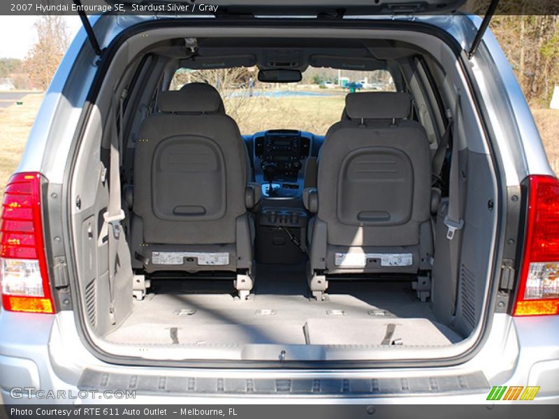Stardust Silver / Gray 2007 Hyundai Entourage SE