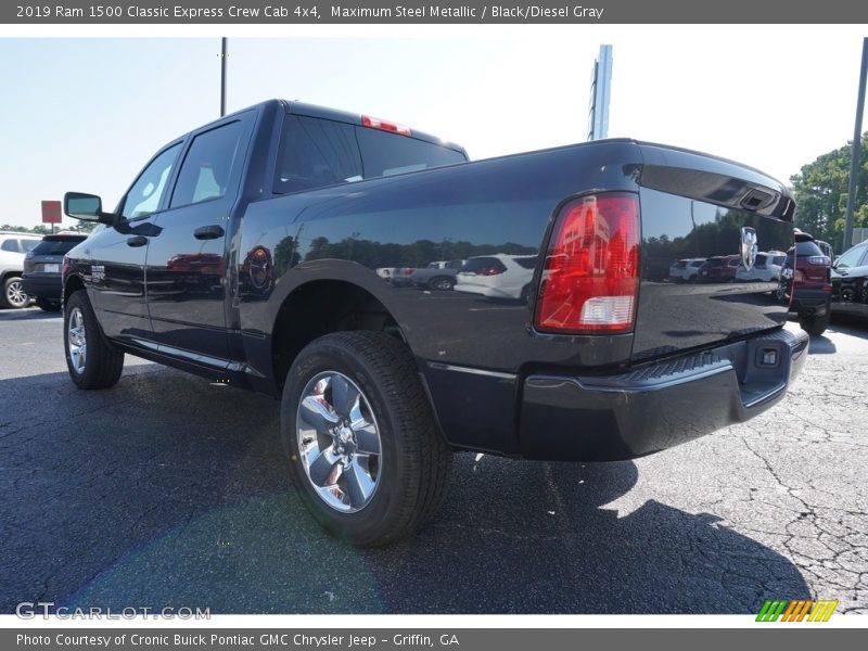 Maximum Steel Metallic / Black/Diesel Gray 2019 Ram 1500 Classic Express Crew Cab 4x4