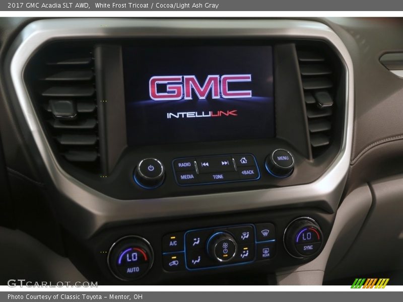 White Frost Tricoat / Cocoa/Light Ash Gray 2017 GMC Acadia SLT AWD