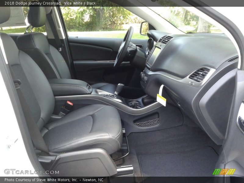 Vice White / Black 2018 Dodge Journey Crossroad