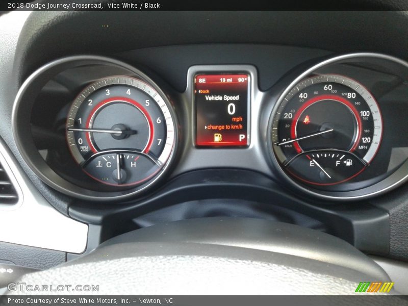 Vice White / Black 2018 Dodge Journey Crossroad