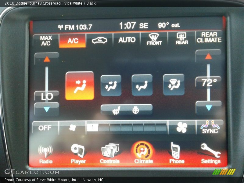 Vice White / Black 2018 Dodge Journey Crossroad