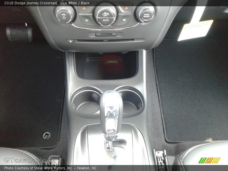 Vice White / Black 2018 Dodge Journey Crossroad
