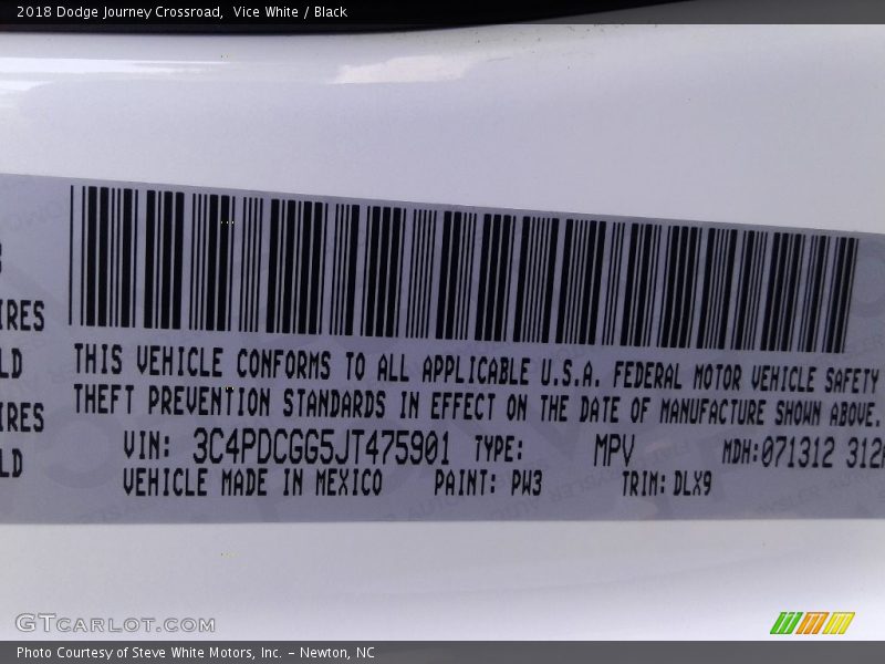 Vice White / Black 2018 Dodge Journey Crossroad