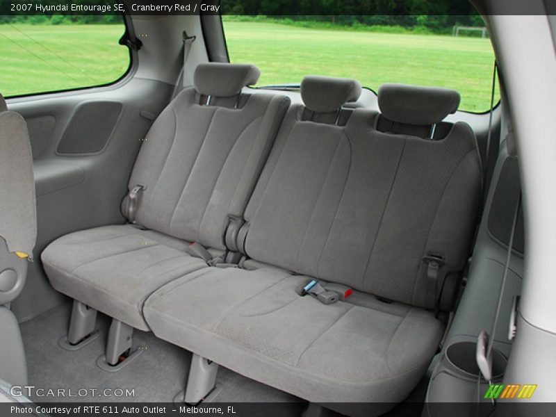 Cranberry Red / Gray 2007 Hyundai Entourage SE