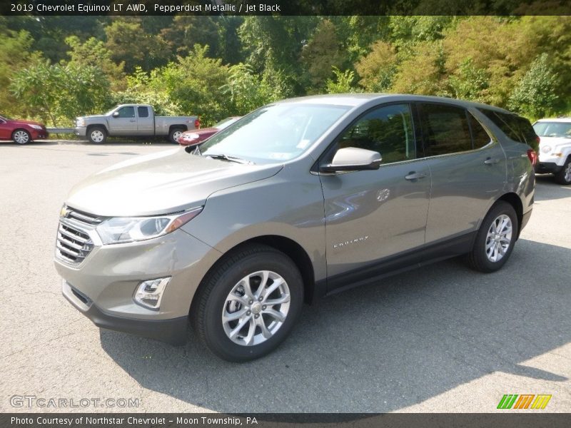 Pepperdust Metallic / Jet Black 2019 Chevrolet Equinox LT AWD