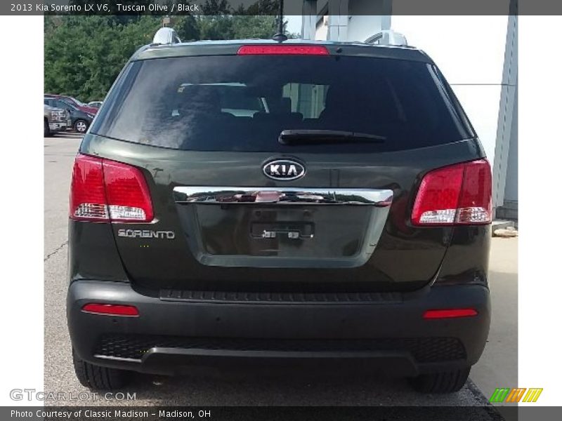 Tuscan Olive / Black 2013 Kia Sorento LX V6