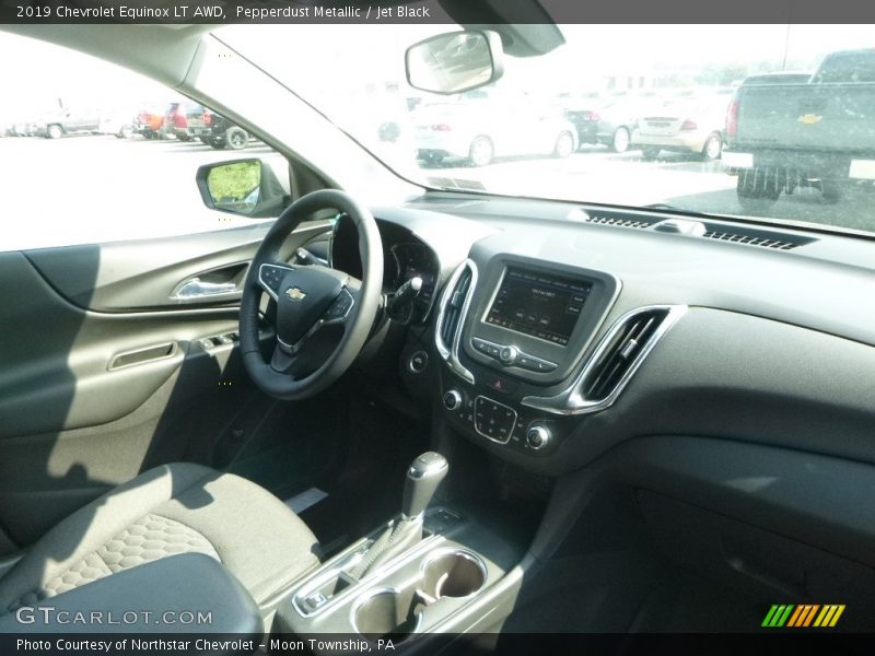 Pepperdust Metallic / Jet Black 2019 Chevrolet Equinox LT AWD