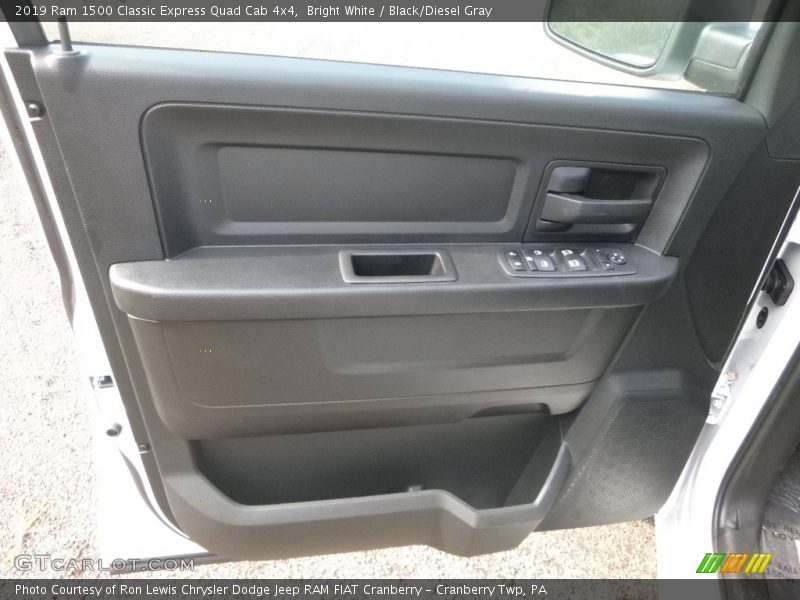 Bright White / Black/Diesel Gray 2019 Ram 1500 Classic Express Quad Cab 4x4